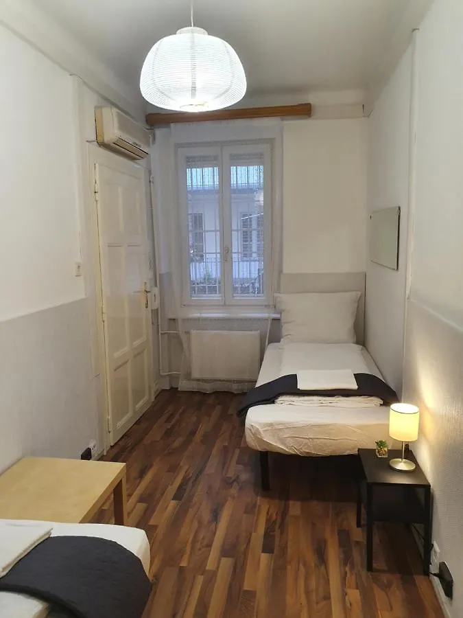Cozy Apartment On Raday Corso ブダペスト