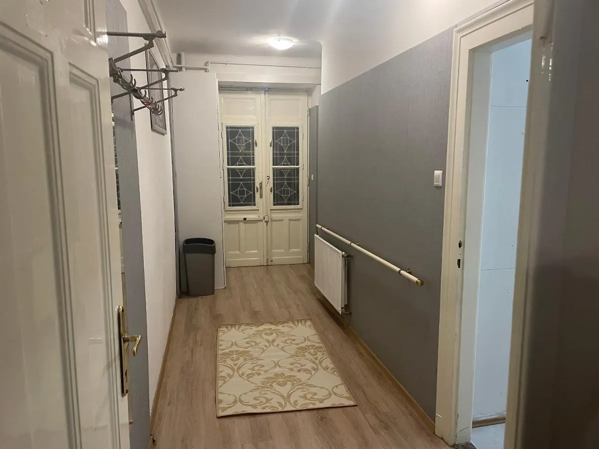 Cozy Apartment On Raday Corso Budapest 0*,
